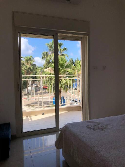 Bat Galim - Luxury Apartment By The Sea حيفا المظهر الخارجي الصورة